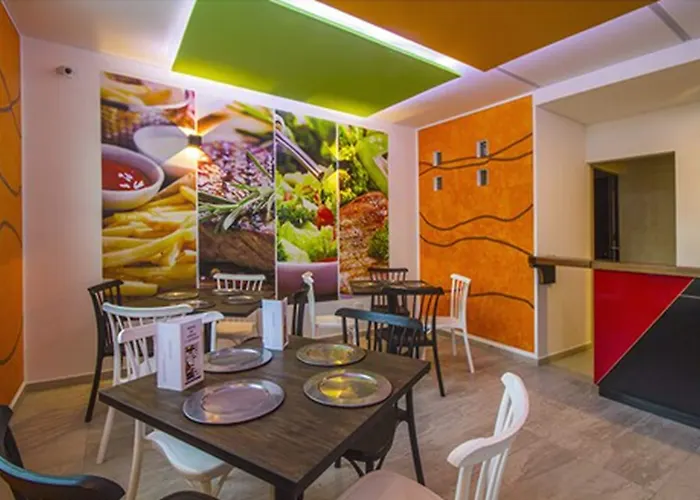 Zaragoza Boutique Motel